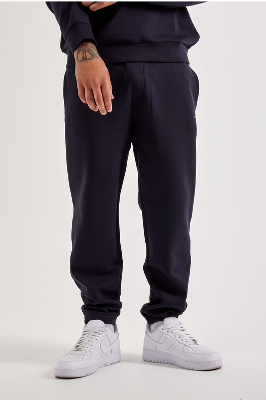 Armani Pantaón